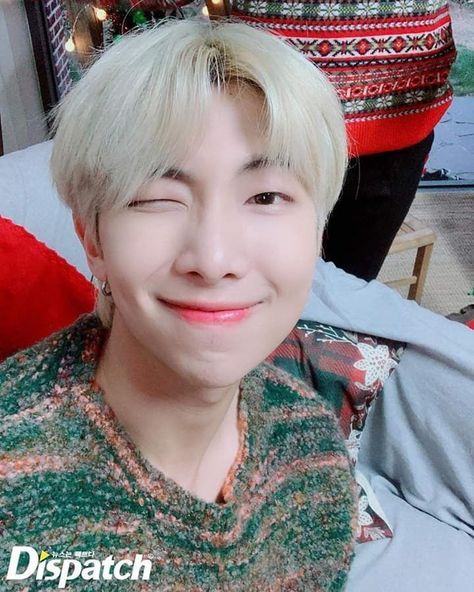 Rm Christmas, Bts Dispatch, Christmas Pfp, Bts Christmas, Rap Monster, Editing Pictures, Bts Twt, Record Producer, Foto Bts