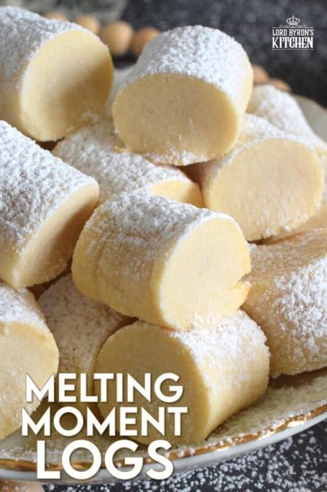 Melting Moments, Lost 100 Pounds, Deilig Mat, Christmas Cooking, Cookies Recipes Christmas, Easy Cookies, Holiday Baking, Yummy Cookies, Candy Recipes