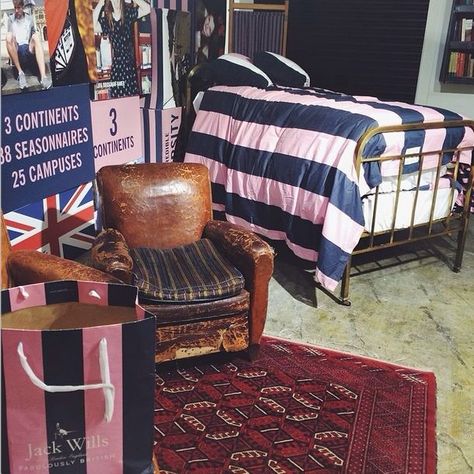 Jack wills bedroom... Jack Wills Aesthetic, British Colonial Library, Jack Wills, Spare Bedroom, Trotter, Retail Space, Globe Trotter, Home Furnishings, Globe