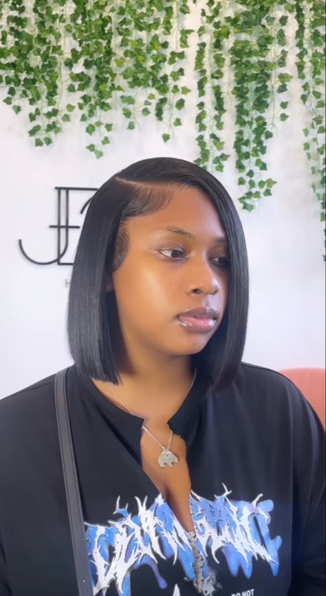 Bob With Weave Side Part, Straight Bob Quick Weave, Bluntcut Bob Quickweave, Bob Weaves For Black Women, Bob Sew In Weave Side Part Short, Bobs With Side Part, Natural Quick Weave Bob, Traditional Sew In With Leave Out Bob, Quickweave Hairstyles With Leave Out Bob