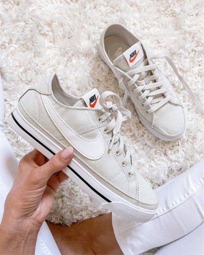 Nice Casual Shoes Women, Women’s Cute Shoes, Womens White Nike Sneakers, Casual Womens Shoes With Jeans, Womens Nike Outfits Casual, Woman’s Nike Shoes, Women Everyday Shoes, Mom Shoes Everyday, Dressy Casual Shoes Women