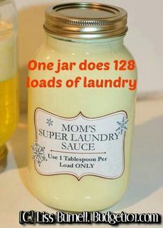 Homeade laundry sauce Laundry Sauce, Laundry Soap Recipe, Laundry Detergent Recipe, Detergent Recipe, Baking Soda Benefits, Homemade Laundry, Washing Soda, Glass Cooktop, Baking Soda Shampoo