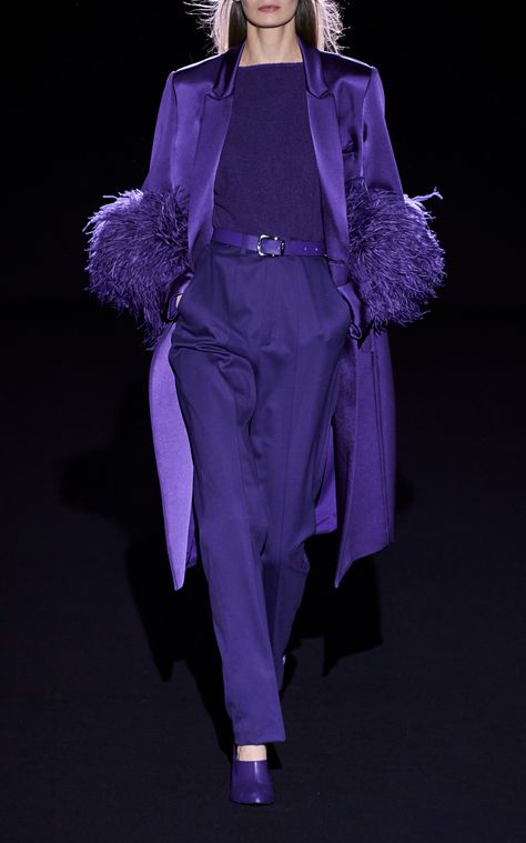 Purple Complimentary Colors Outfit, Purple On Purple Outfit, Monochrome Purple Outfit, Jewel Tone Outfits Fall, Dark Purple Outfit Ideas, Purple Runway Fashion, Purple Fashion Aesthetic, Purple Outfits For Women, Satin Blazer Outfits