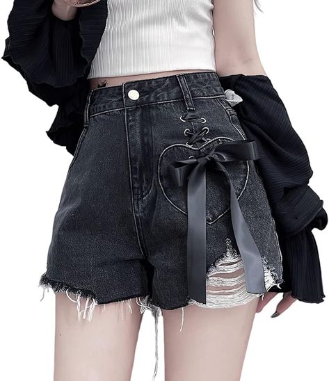 Vintage Y2k Outfits, Harajuku Fashion Kawaii, Drama Clothes, Kawaii Shorts, Grey Clothing, Girl Y2k, Y2k Harajuku, Grunge Vibes, Outfits Vestidos