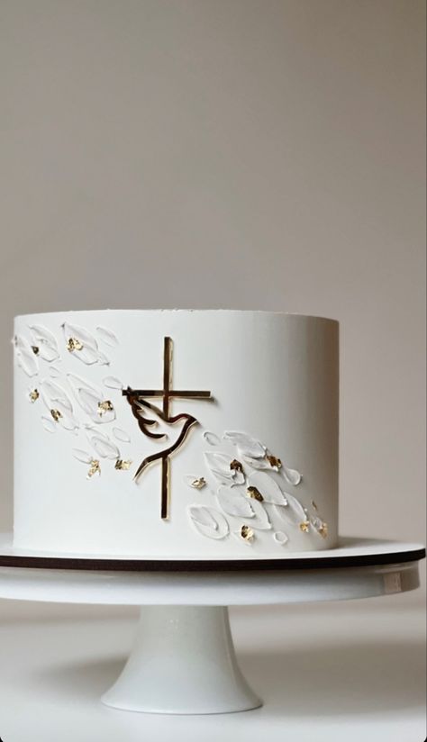 Church Cake Ideas, Confirmation Cakes Catholic, Confirmation Cake Ideas, Baptism Cake Ideas, Boys First Communion Cakes, First Communion Cakes For Boys, Baby Dedication Cake, Baptismal Cake, Baptism Desserts