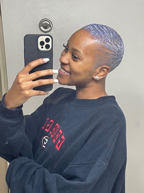 Lavender Fade Haircut Black Women, Bald Baddie Black Women, Bald Baddie, Fade Haircut Women, Low Haircuts, Haircut Design, Short Natural Haircuts, Short Hair Designs, Brush Cut