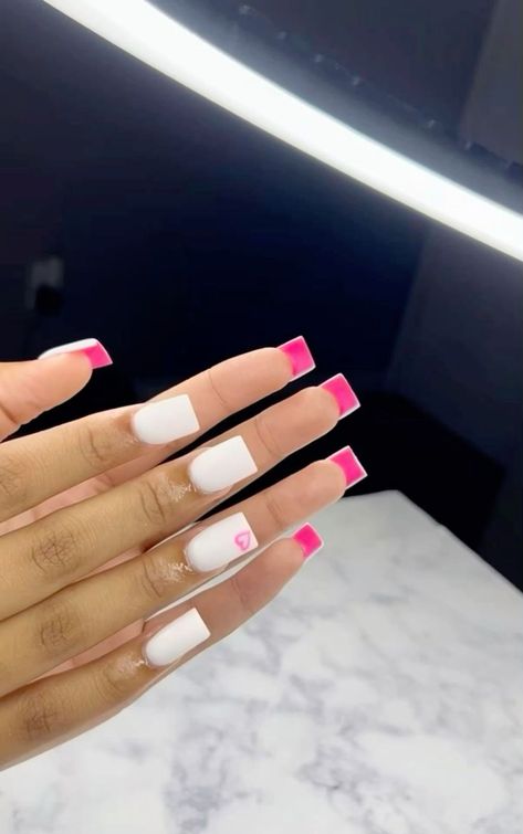 The latest nail style trend to hit Instagram is a creative way to celebrate the season. Users are uploading images of nails painted to look like the knit sweaters that are perfect for this time of the year.  .. One Color Acrylic Nails Square, Dope Nail Designs Mid Length, Simple Baddie Nails, Nail Ideas Black Women, Short Nails Nail Art, Nail Salon Nails, Basic Baddie Nails, Bts Nails, Fake Nails For Kids