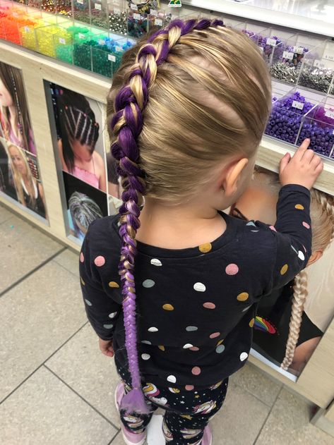 Single dutch braid over full head with extensions - https://www.hairwrapsandbraiding.com.au/product/uncategorised/single-dutch-braid-over-full-head-with-extensions/ Dutch Braid Extensions, Head Braid, Double Dutch Braid, Color Extensions, Braids With Extensions, Surfers Paradise, Dutch Braid, Hair Wraps, Beauty Makeup Tips