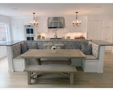 Kitchen Island With Booth Seating Farmhouse, Kitchen Island With Seating For 8, Kitchen Island With Booth Seating, Kitchen Island With Table, Kitchen Island Booth, T Shaped Kitchen Island, Kitchen Island With Bench Seating, Open Plan Kitchen Dining, Open Plan Kitchen Living Room