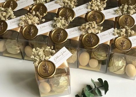 Chocolate For Wedding Gift, Chocolate Truffle Wedding Favors, Chocolate For Wedding, Gold Anniversary Party, Engagement Chocolate, Wedding Doorgift, Gold Party Favors, Tea Wedding Favors, Baby Shower Chocolate