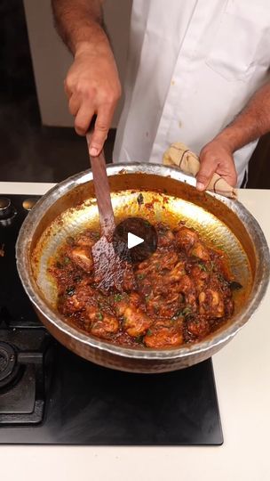 Bhuna Chicken Fry | curry | Bhuna Chicken Fry | By Cook Pro 6Facebook Chicken Ghee Roast, Chicken Bhuna, Ghee Roast, Chicken Fry, Indian Chicken Recipes, Indian Chicken, Roast Recipes, Roast Chicken, Curry Chicken