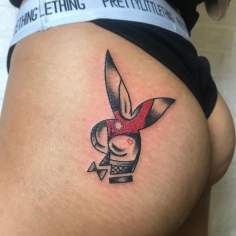 Girly Traditional tattoo by Courtney Lloyd #CourtneyLloyd #FemmeFatale #Traditionaltattoo #GirlyTraditional #Traditional #newschool #color #tattooartist #London #UK #playboy #heart #bunny #bum | By Courtney Lloyd | Aug 17th 2019 | 1140264 Girly Traditional Tattoo, Playboy Bunny Tattoo, Playboy Tattoo, Bff Tats, Tattoos 2022, Elephant Tattoo Design, Bunny Tattoos, Chest Tattoos For Women, Tattoos For Black Skin