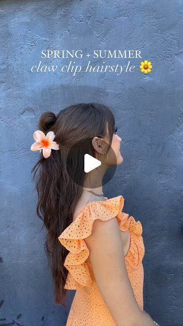 AUTUM RAIN on Instagram: "cutest pinterest claw clip hairstyle by @_kennedylyons 🦋   I just got these new flower clips and I love them so much! they’re so fun to match to my outfits :’)  @revolve dress + flower clips are on my LTK! 🎀   claw clip hairstyles, spring summer hair idea, pinterest inspired hair #pinterestinspired #hairtutorial #hairideas" Hairstyle With Flower Clip, Flower Claw Clip Hairstyles, Flower Clip Hairstyles, Flower Claw Clip, Revolve Dress, Claw Clip Hairstyle, Claw Clip Hairstyles, Clip Hairstyle, I Love Them So Much