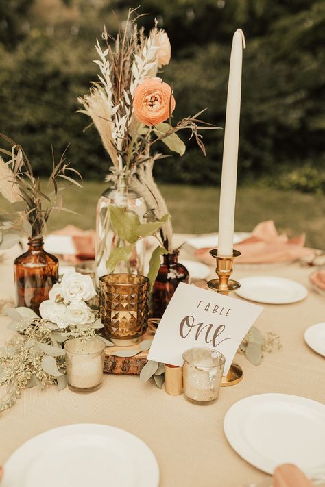 Boho Wedding Centerpieces For Tables, Fancy Boho Wedding Decor, Eclectic Centerpieces Wedding, Wildflower Wedding Centerpiece Boho, Boho Terracotta Centerpieces, Boho Vintage Wedding Table Decor, Boho Southern Wedding, Vintage Romantic Wedding Decor, Boho Winery Wedding