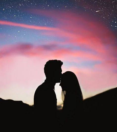 Hd Love, Silhouette Photography, Romantic Status, Dad Baby, Finding Your Soulmate, Couple Wallpaper, Photo Couple, Couples Photos, Night Stand