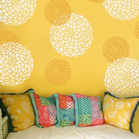 Expensive Wallpaper, Large Wall Stencil, Stencil Wall Art, Floral Stencil, Diy Wand, Yellow Wall, Flower Stencil, घर की सजावट, Decoration Inspiration