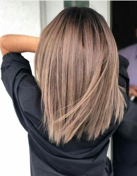 Straight Bob Haircut, Medium Length Hair Straight, Straight Bob Hairstyles, Medium Bob Haircut, Medium Bob, Medium Bob Hairstyles, Vlasové Trendy, Straight Bob, Trendy Hair Color