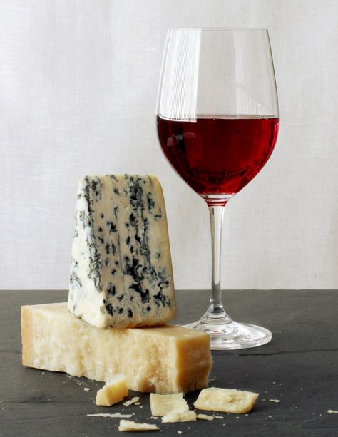 Wine Photography, Cheese Pairings, Cheese Party, Wine And Cheese, Wine Food Pairing, Wine Cheese, Wine Parties, Cheese Platters, Food Pairings