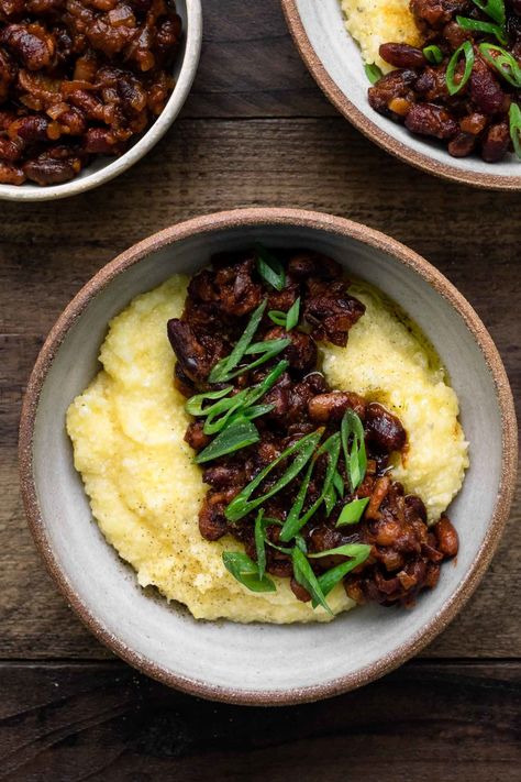 Smoky Beans and Polenta using Jacob's Cattle Beans Ella Vegan, Vegan Gluten Free Dinner, Recipes With Kidney Beans, Vegetarian Comfort Food, Polenta Recipes, Jambalaya, Baked Beans, Bean Recipes, Vegan Eating