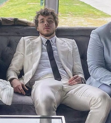 Jack Harlow Suit, Hot Anime Men Suits, Male Attire, Men In Suits, Handsome Jack, Jack Harlow, Well Dressed Men, Male Beauty