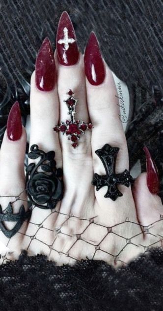 Gothic Nails, Goth Nails, Grunge Nails, Romantic Goth, Really Cute Nails, Art Designs Ideas, Nail Swag, Goth Aesthetic, Dream Nails