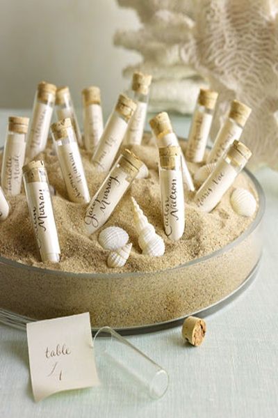 Letters in little Bottles - find your name, pull out message, it says your table placement! 10-year-old boy awesomeness. Creative Place Cards Wedding, Rustic Wedding Decorations, Seating Cards, Silvester Party, Message In A Bottle, Beach Theme Wedding, Wedding Places, Wedding Place Cards, Romantic Weddings