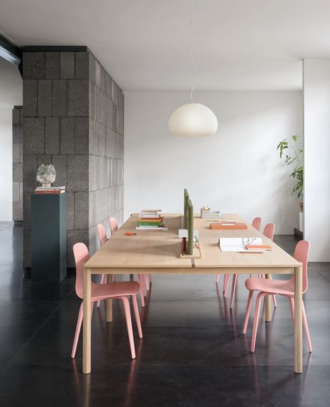 Linear System Config. 1 Oak - Linear System Screen Oak/Hero 981- Visu Chair in Tan Rose - Fluid Lamp Large Drop Of Water, Plywood Chair, White Laminate, Swedish Design, Edison Bulb, Wood Chair, Glass Lighting, Soft Light, Small Furniture