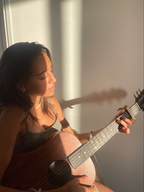 #guitar #music #aesthetic Guitar Girl Aesthetic, Music Girl Aesthetic, Music Manifestation, Guitar Music Aesthetic, Playing Guitar Aesthetic, Bff Aesthetic, Devney Perry, Music Girl, Hannah Rose