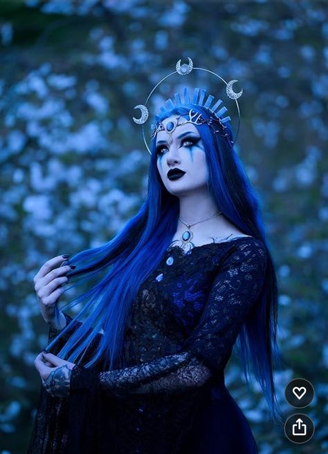 Moon Queen Costume, Celestial Being Costume, Mystic Halloween Costume, Lunar Witch Costume, Moon Goddess Cosplay, Cosmic Witch Costume, Celestial Halloween Costume, Celestial Witch Outfit, High Priestess Costume