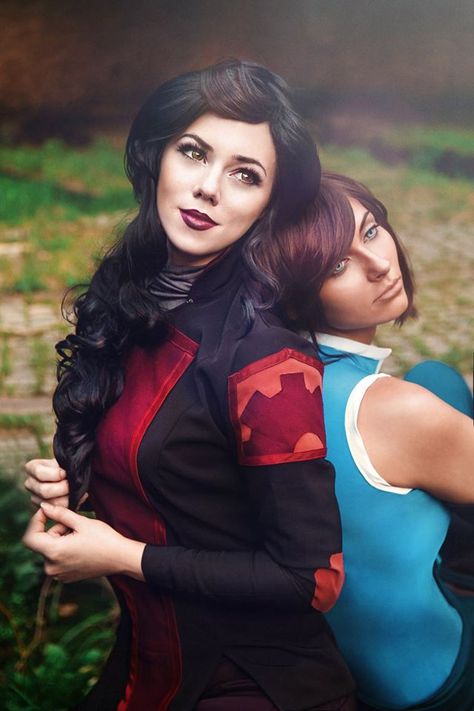 Image may contain: 2 people Asami Cosplay, Korra Cosplay, Korra Asami, Korra And Asami, Asami Sato, Blue Wolf, Photo Facebook, Suit Costume, Photographer Instagram