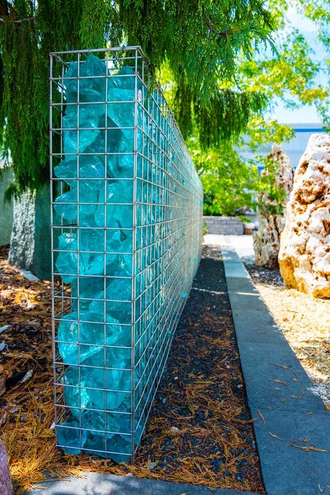 Wire Mesh Stone Wall, Gabion Privacy Wall, Rock Wall Fencing, Gabion Wall Design, Rock Fence, Gabion Stone, Gabion Retaining Wall, Gabion Fence, Metal Garden Gates