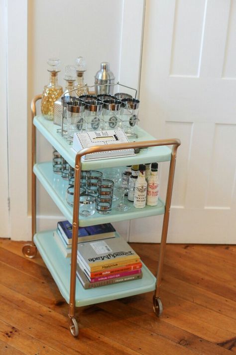 Bar cart re-do Old Cribs, Grill Cart, Diy Bar Cart, Gold Bar Cart, Bar Tray, Gold Spray Paint, Gold Spray, Bar Cart Decor, Diy Bar