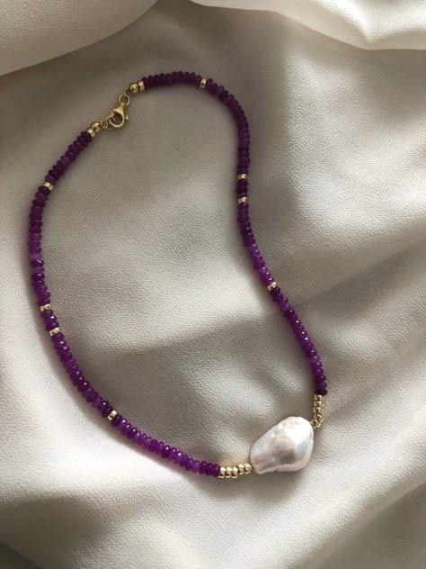 **PLEASE NOTE: ANY ORDERS PLACED FROM DEC 24TH 2023 - JAN 8TH 2024, WILL NOT SHIP OUT UNTIL JANUARY 12TH 2024. HAVE A WONDERFUL HOLIDAY SEASON** A beautiful large baroque pearl with magenta dyed jade gemstones and 14kt gold filled quality details make this a stand out piece.  Wear it every day to add dimension to your neutrals or brights. Please note: Each pearl is natural and will differ in shape, inclusions, making every necklace unique to it's owner. Measures approx 15" + 2" extender.  Comes Pearl Beaded Necklace, Freshwater Pearl Jewelry, Pearl Jewellery, Jewelry Lookbook, Pearl Gemstone, Girly Jewelry, Bead Jewellery, Bijoux Diy, Summer Jewelry