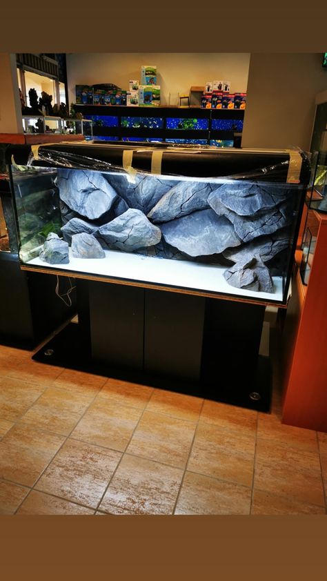 Aquarium Background Ideas, Background Aquarium, Aquarium Rocks, Diy Fish Tank, Aquarium Landscape, Turtle Tank, Aquarium Design, Fish Tanks, Fish Tank Decorations