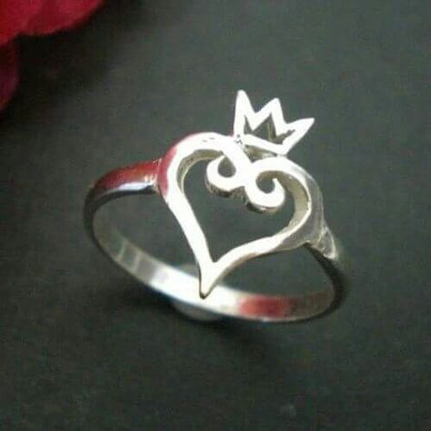 Kingdom Hearts Ring Kingdom Hearts Ring, Gamer Jewelry, Purity Ring, Kingdom Heart, Ruby Rings, Kingdom Hearts 3, Anniversary Jewelry, Sapphire Earrings, Kingdom Hearts