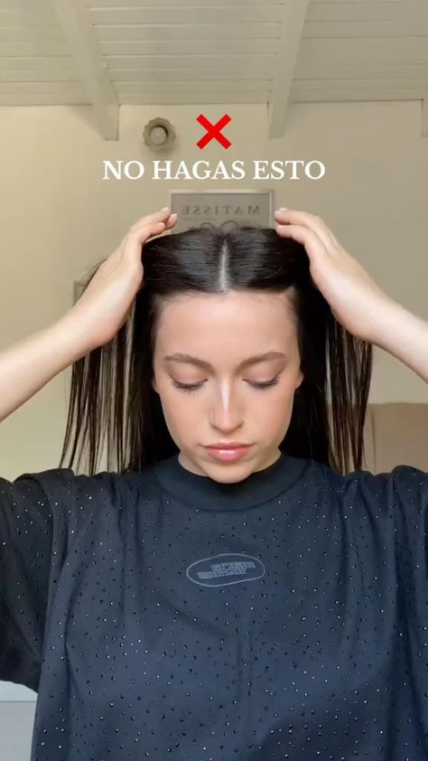 HelloI am OmerAesthetic Surgeon SpecialistI give you natural beauty tips; Smink Inspiration, Hair Tips Video, Peinados Fáciles Para Cabello Corto, Hair Stylies, Hair Up Styles, Hair Ponytail Styles, Bun Hairstyles For Long Hair, Hairdo For Long Hair, Hair Stylist Life