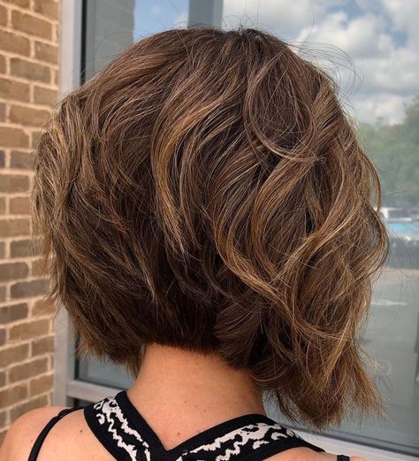 Stacked Wavy Bob for Thick Hair Short Angled Hair, Stacked Haircut, Short Stacked Bob, Angled Hair, Short Stacked Bob Haircuts, Short Hair Back, Stacked Haircuts, Inverted Bob Hairstyles, Stacked Bob Hairstyles