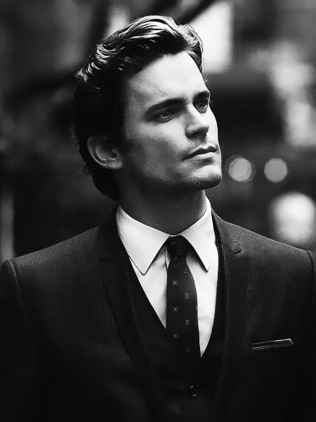 Matt Bomer as Neal Caffrey in White Collar Matt Boomer, Neal Caffery, Christian Allister, Matt Bomer White Collar, Neal Caffrey, Dark Series, Teen Wolf Funny, Product Research, Training Materials