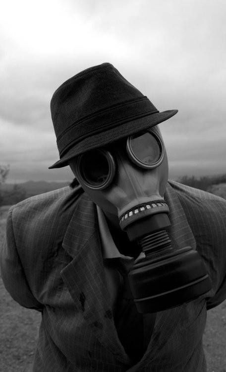 Gas Mask Art, Arte Hip Hop, Foto Top, Fotografi Urban, Masks Art, Chernobyl, Gas Mask, Dark Photography, Arte Horror