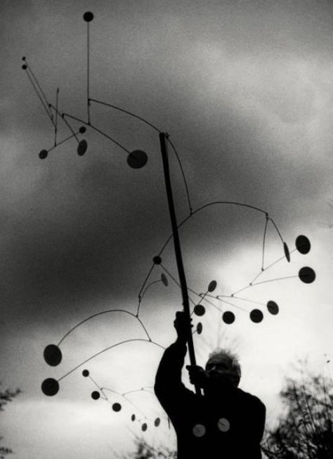 Alexander Calder Jewelry, Installation Interactive, Calder Mobile, Anselm Kiefer, Mobile Sculpture, Alexander Calder, Mobile Art, Kinetic Art, Kinetic Sculpture