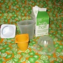 How to Make Candle Molds Using Recycled Food Containers By Peggy Hazelwood How To Make Candle, Gel Candle Diy, Diy Soy Candle, Recycled Containers, Candle Diy Mason Jar, Candle Making Materials, Make Candle, Making Candle, Spa Candle