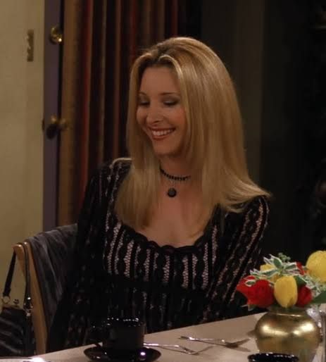 Phoebe Buffay Style, Lisa Kudrow Friends, Phoebe Buffay Outfits, Estilo Ivy League, Estilo Ivy, Ross And Rachel, 90s Inspired Outfits, Phoebe Buffay, Fashion Tv