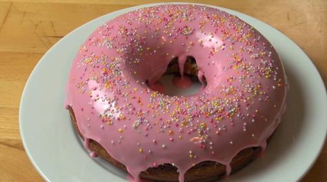 Donut Cake Recipe, Giant Donut Cake, Giant Donut, Moist Pound Cake, Donut Cake, National Donut Day, Donut Party, Fruit Jam, Cake Donuts