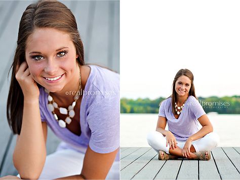 High School Senior pictures on boat dock at sunset | Flickr - Photo Sharing! Senior Portrait Outfits, School Senior Pictures, High School Senior Pictures, College Senior, Senior Picture Outfits, Senior Pictures Poses, Senior Poses, Grad Pics, Trendy Swimwear