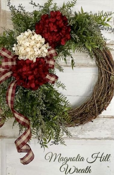 Outdoor Wreaths On Garage, Wreaths For Garage Doors, Grapevine Christmas Wreaths Red Gold, Christmas Vine Wreaths, 2022 Christmas Wreath Trends, Cardinal Wreath Diy, Christmas Craft Bazaar Ideas, Christmas Flower Wreaths, Vine Wreath Ideas Diy Christmas