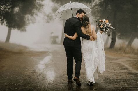 The Rain Was No Match for this Magically Moody Bohemian Wedding | Green Wedding Shoes Rain Wedding Photos, Rainy Wedding Photos, Wedding Fotos, Under An Umbrella, Rain Wedding, Umbrella Wedding, Rainy Wedding, Wedding Picture Poses, Wedding Photography Tips