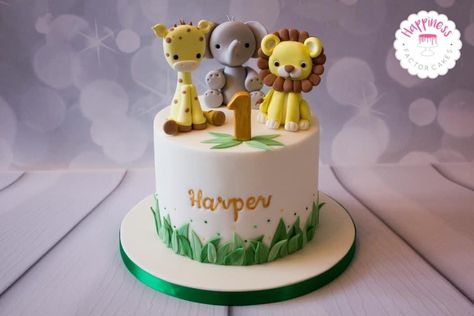 Simple Jungle Theme Cake Without Fondant, Animal Theme Cake Without Fondant, Simple Jungle Theme Cake, 1st Photoshoot, Cakes Without Fondant, Dino Birthday Cake, Jungle Safari Cake, Zoo Cake, Jungle Theme Cakes