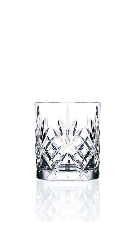 Glass Whiskey Decanter, Whisky Tumbler, Vodka Shots, Whiskey Tumbler, Whisky Glass, Whiskey Decanter, Whiskey Glasses, Negroni, Glass Decanter