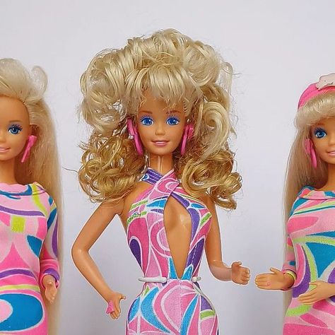 80s Barbie on Instagram: "💞💞Fabulousness overload💞💞 💕I literally fell in love with this jumpsuit made by @salvadorlopezarriaga . It has the same pattern like Totally Hair Barbie's dress. I knew i needed it for one of my girls. It goes so well with the curls, i love so much my curly girl and they were made for each other. I know already that i'm going to have sooo much fun with this fashion💕 💞Totally hair Barbie 1991, Style Magic Barbie 1988 wearing a wonderful jumpsuit designed by @salvadorlopezarriaga and another beautiful Totally Hair Barbie 1991 in her original dress💞 💞💞In Love💞💞  #stylemagicbarbie #barbiestylemagic #totallyhairbarbie #barbietotallyhair #70sbarbie #80sbarbie #90sbarbie #vintagebarbie #barbievintage #barbiefashion #barbiestyle #instabarbie #dollstagram #barbi 80s Barbie, Totally Hair Barbie, Barbie 80s, Barbie Dress Pattern, Barbie Doll Clothing Patterns, Made For Each Other, Barbie Hair, Im A Barbie Girl, Designer Jumpsuits