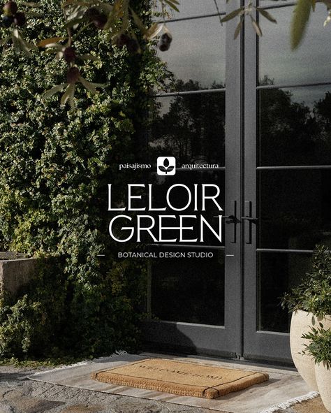 Leloir Green: Nueva Identidad Visual Creamos el rebranding de Leloir Green, un estudio de paisajismo y arquitectura especializado en transformar espacios. Este nuevo enfoque visual refleja su compromiso con el diseño sostenible y la integración armoniosa de la naturaleza en cada proyecto. 🏯🌱 Looking for branding / logos / CM / social media / more? you’re very welcome here, please drop us a dm or click link on the bio 🤍 . . . #graphicdesign #design #art #graphicdesigner #illustration #bra... Logo Designer Graphic, Banks Logo, Marketing Photography, Photography Drawing, Illustration Branding, Logo Designer, Design Art, Spa, Photoshop